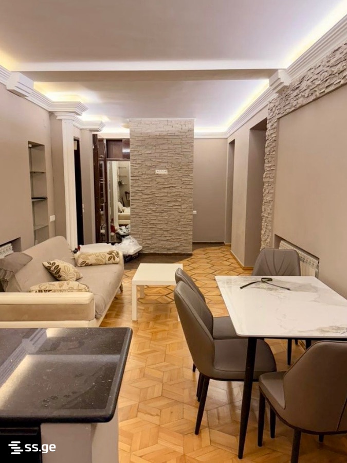 Sherif Khimshiashvili Ave 11 - 5 rooms