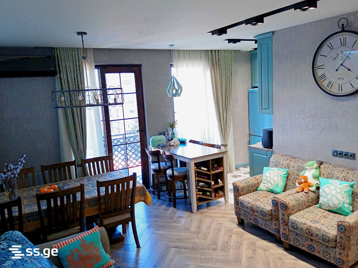 Haidar Abashidze Street 19 - 3 rooms