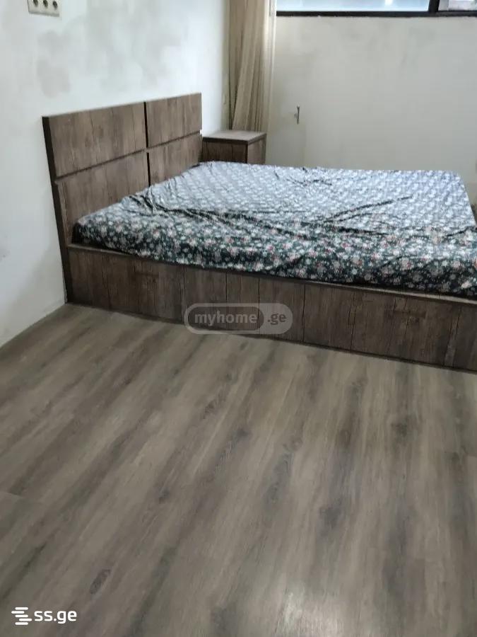 V. Kikvidze st. 0 - 3 rooms