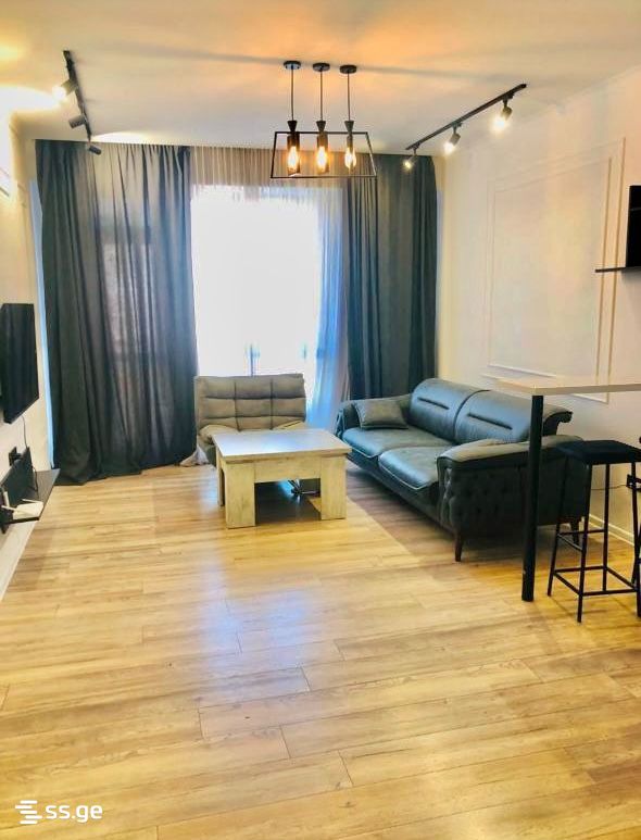 aslanidi st. 12 - 3 rooms
