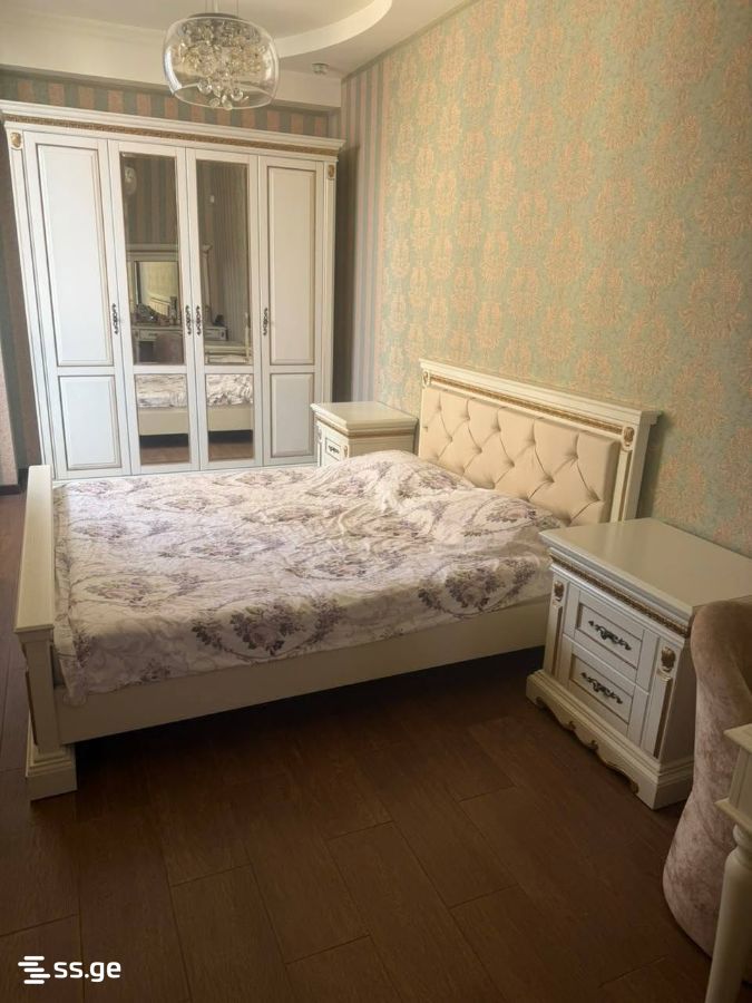 Sherif Khimshiashvili Ave 1 - 3 rooms