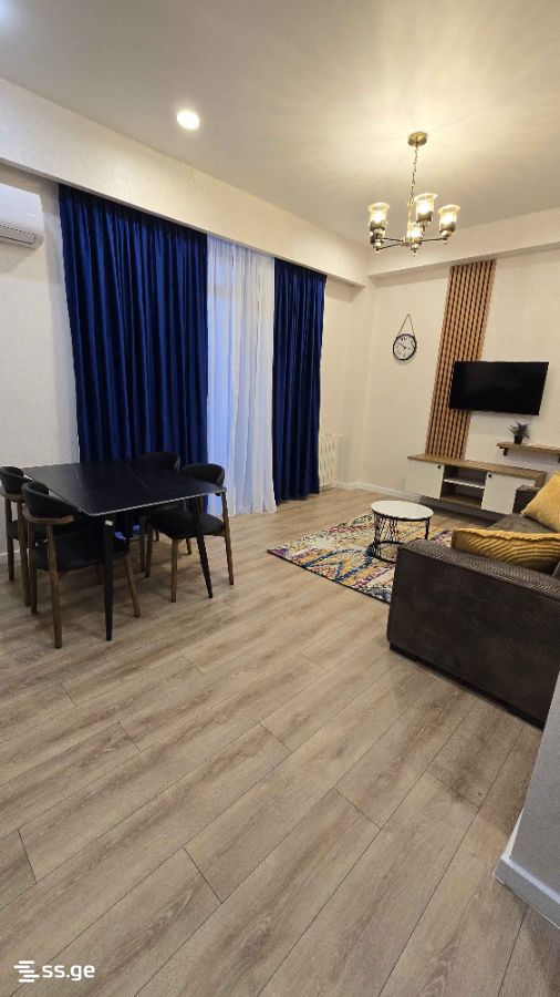Vepkhistkaosnis st. 37 - 3 rooms