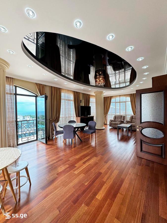 Sh. Rustaveli Ave. 15 - 4 rooms