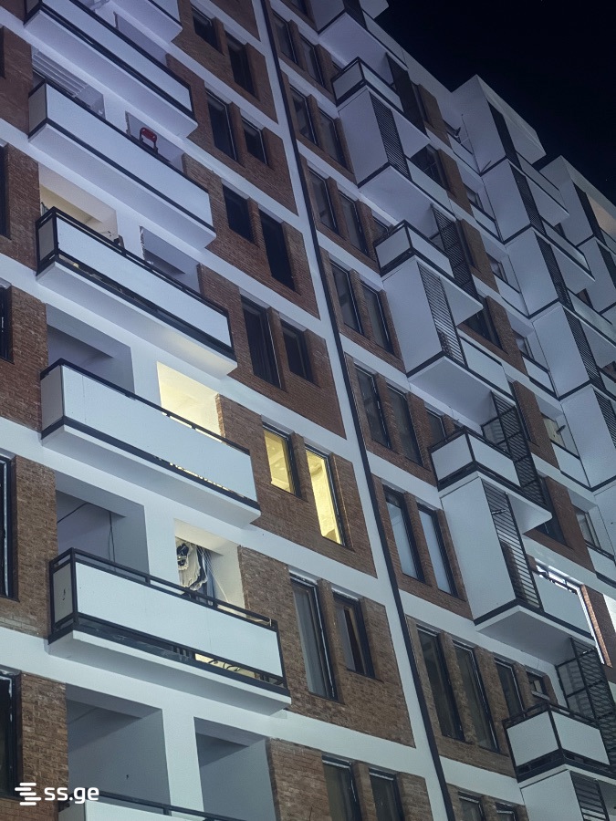 bagrat III st. 27 - 2 rooms