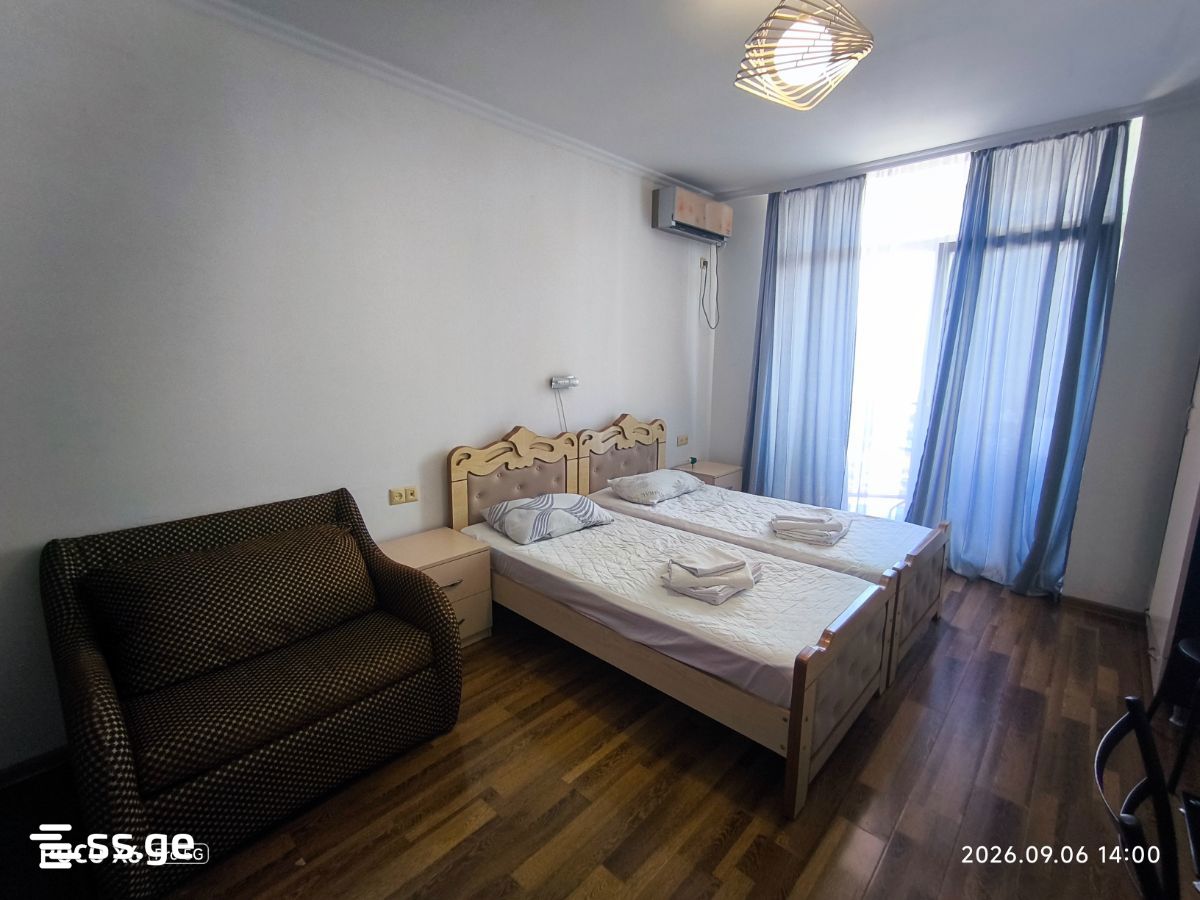 Khimshiashvili st. 15 - 1 rooms