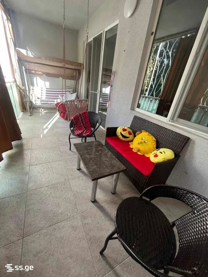gogebashvili st. 2 - 3 rooms
