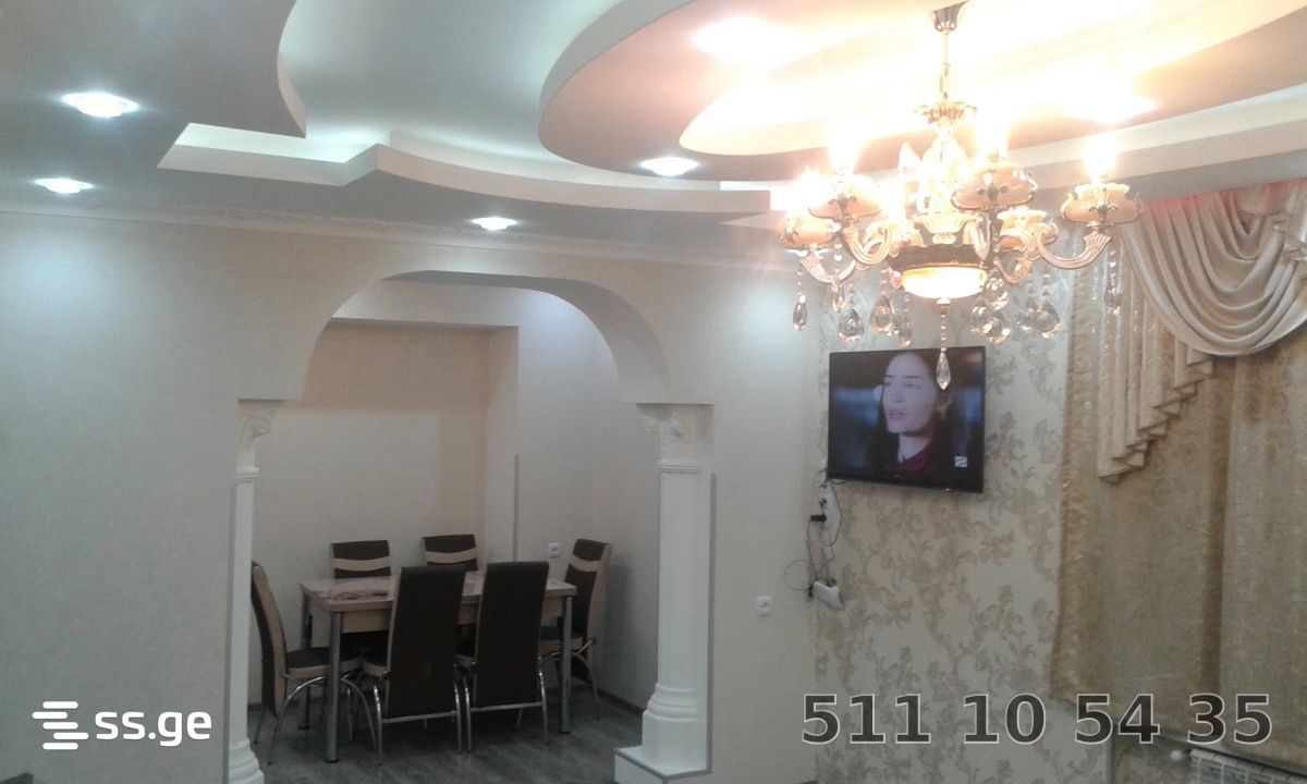 a.wereTlis avenue 115 - 5 rooms