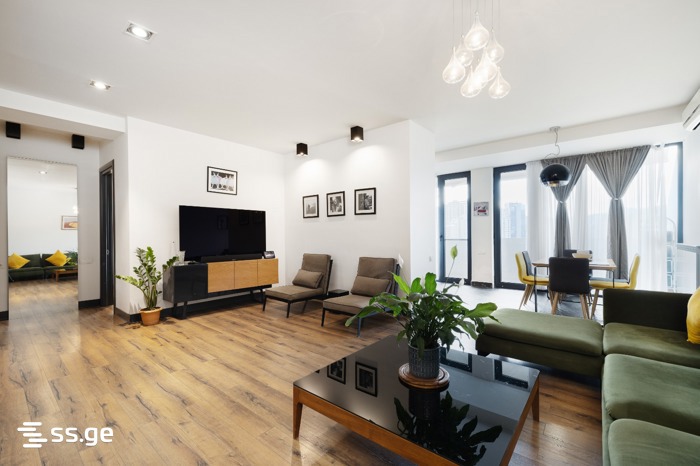 Kazbegi avenue 25 - 3 rooms
