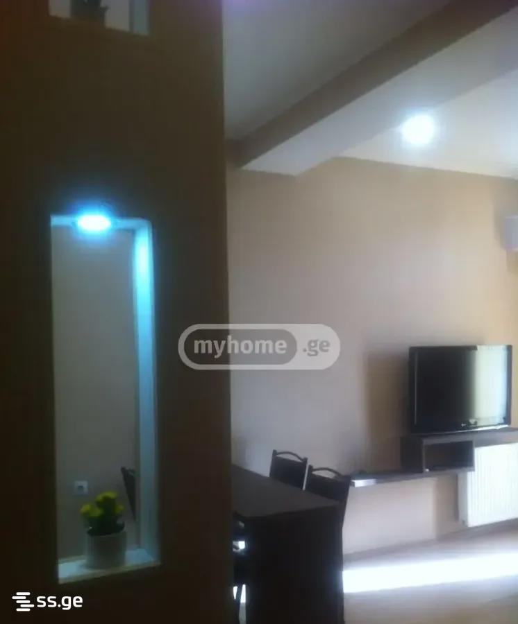 a.wereTlis avenue - 2 rooms