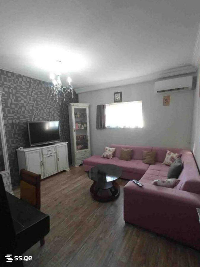Sh. Inasaridze St. 6 - 3 rooms