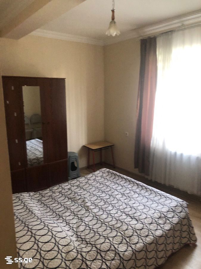 khvareli st. 0 - 2 rooms