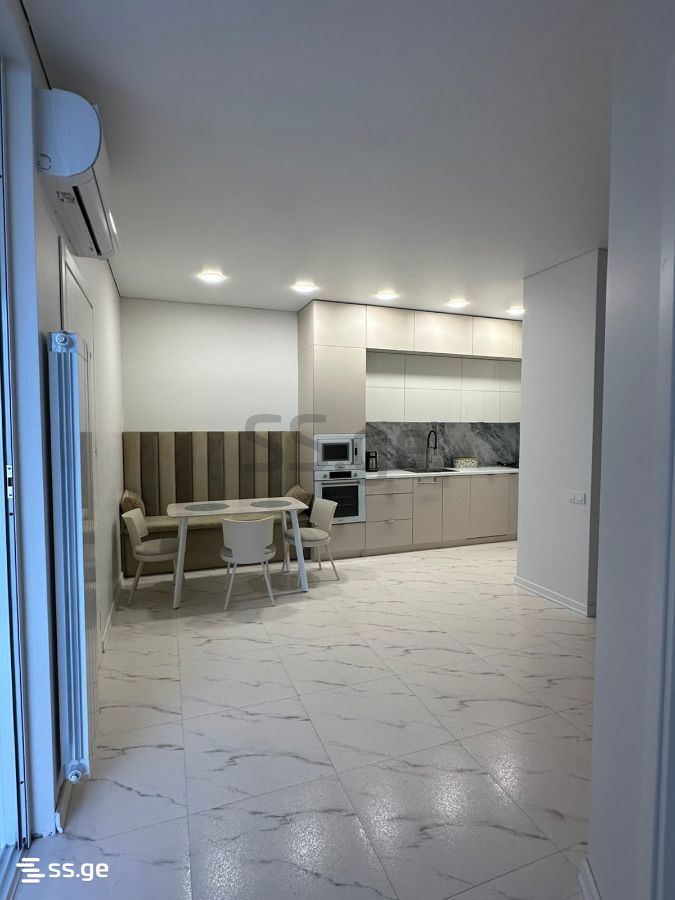 Firosman Street 18C - 3 rooms