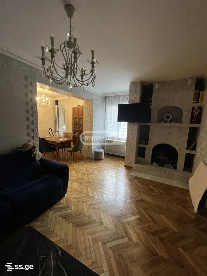 7 - 4 rooms