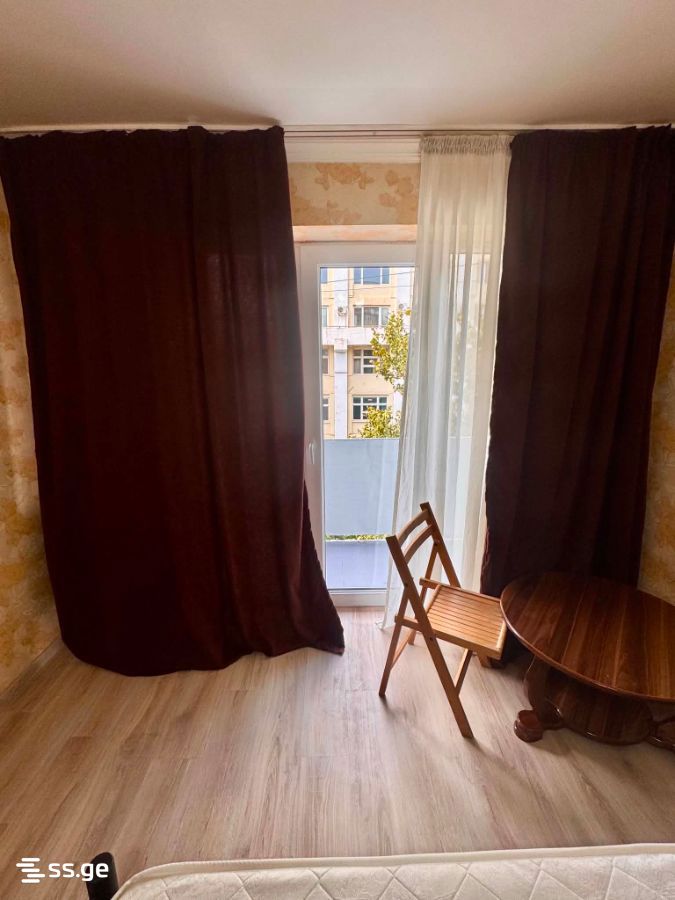 Fanjikidze st. 2 - 1 rooms