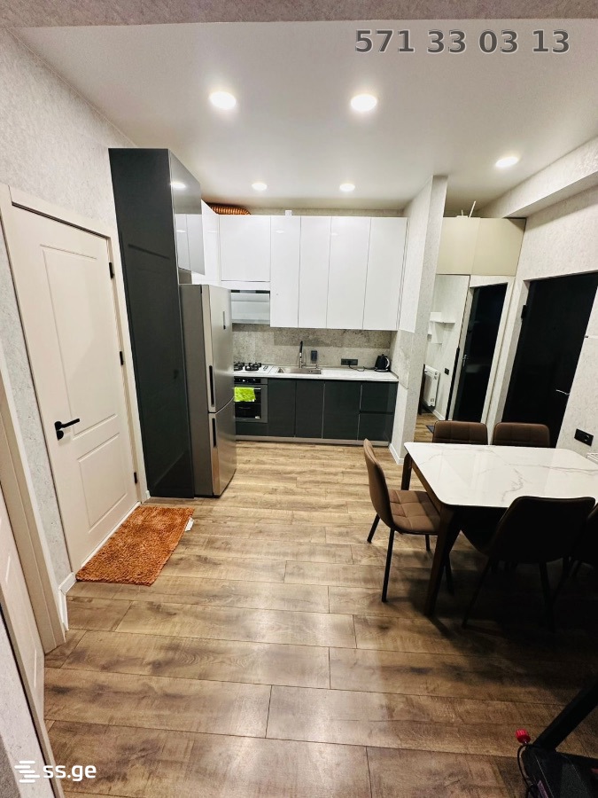 bagrat III st. 26B - 2 rooms
