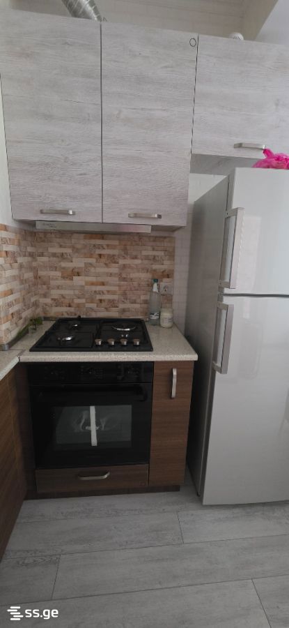 navtlugi st. 10 - 2 rooms