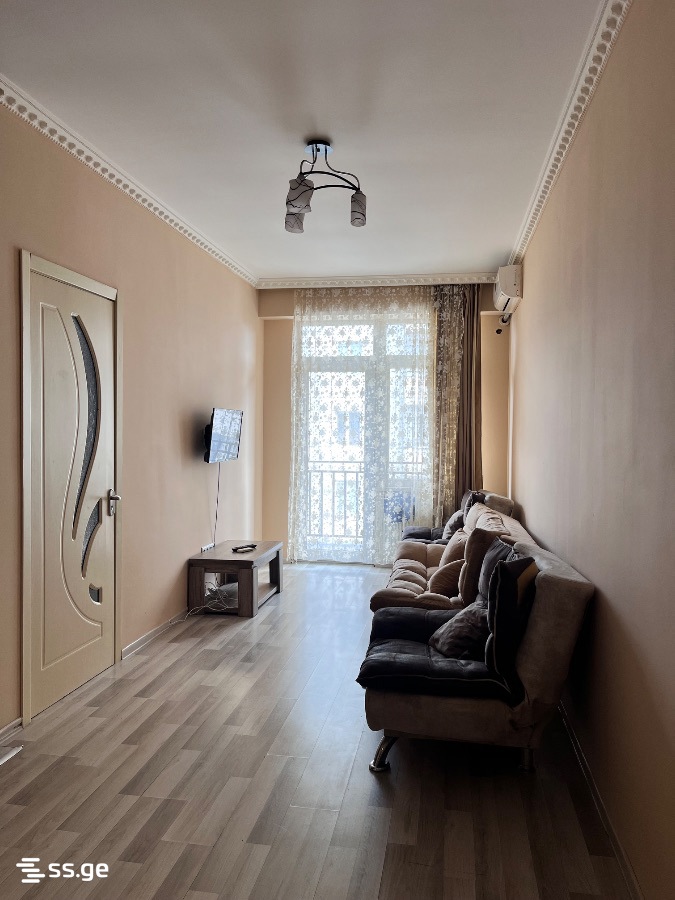 Gobronidze st. 25 - 2 rooms