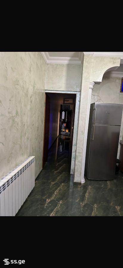 48 - 3 rooms