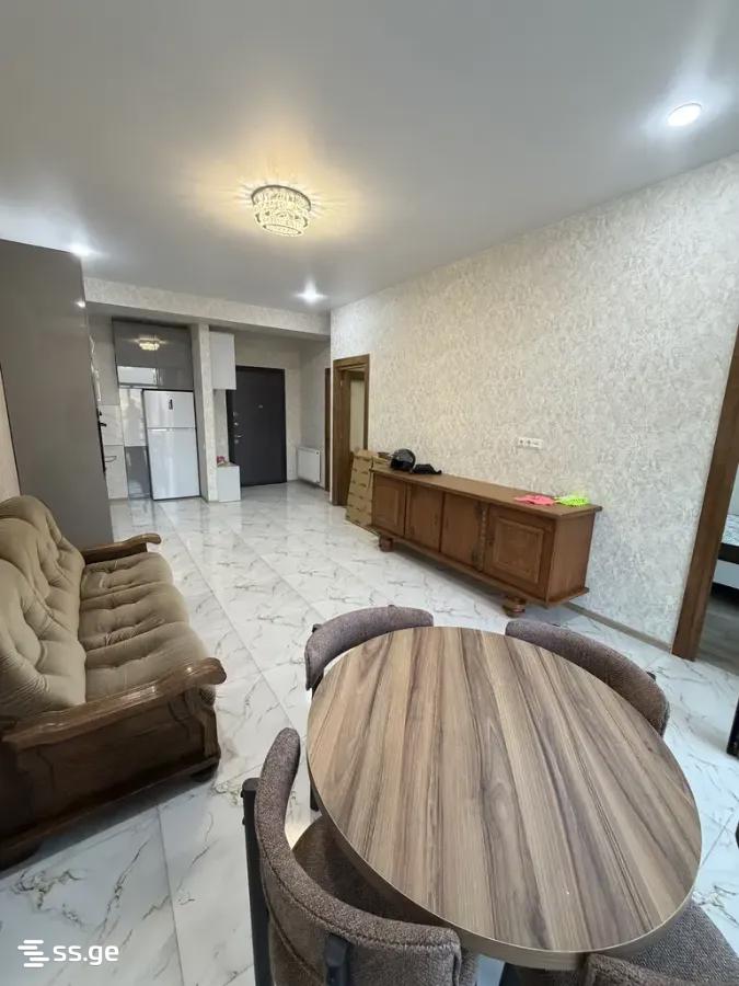 Mirian Mephe st. - 3 rooms