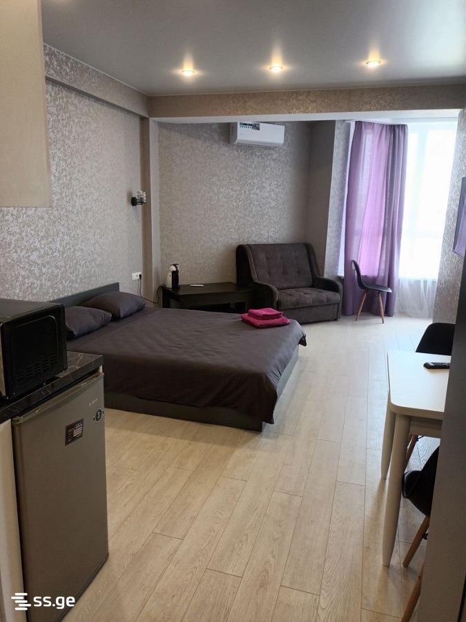4 - 1 rooms