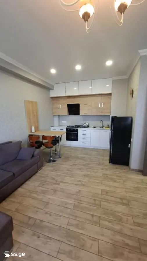 Vepkhistkaosnis st. - 3 rooms
