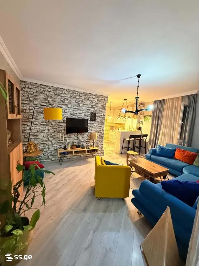 samgereti st. 5 - 2 rooms