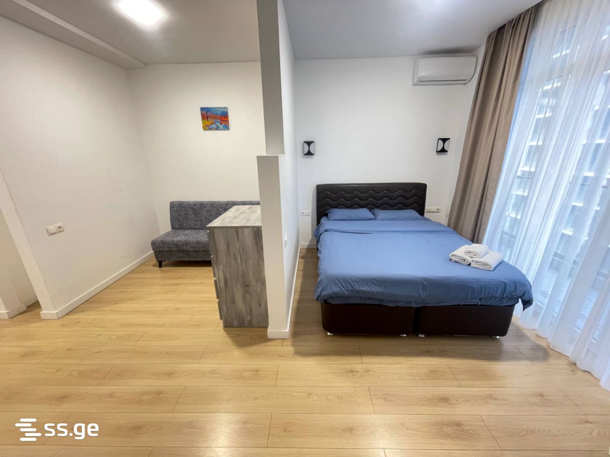 Lech and Maria Kaczynski street 5 - 1 rooms