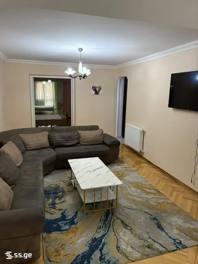 Tamarashvili st. (Saburtalo) - 3 rooms