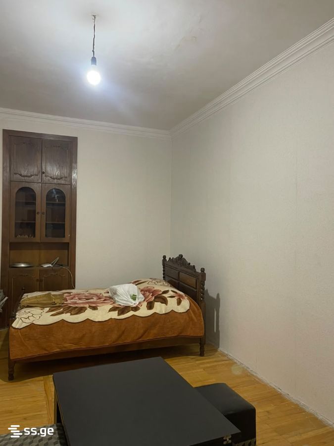 Kazbegi avenue 4 - 1 rooms