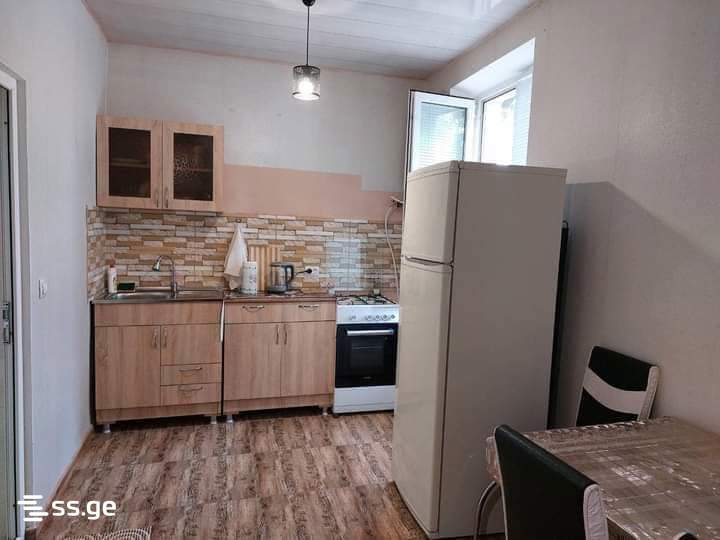 18 - 1 rooms