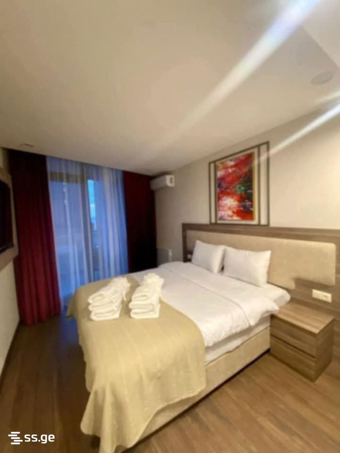 R. Nizharadze st. 20 - 1 rooms