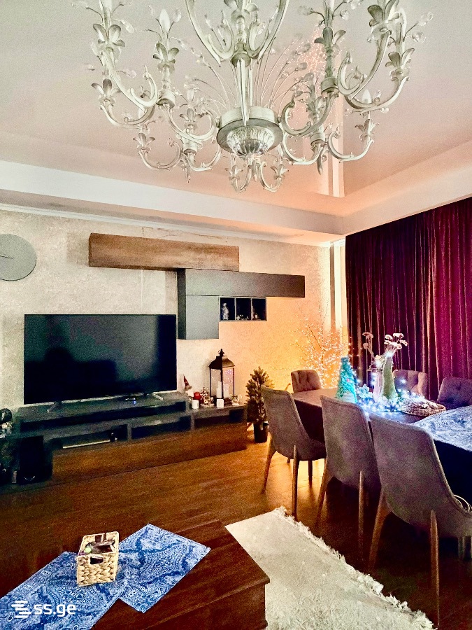 Tinatini st. 4 - 3 rooms