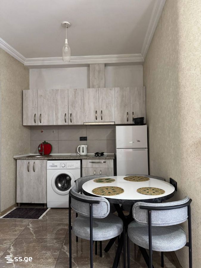 Bagrationi str. 24 - 2 rooms