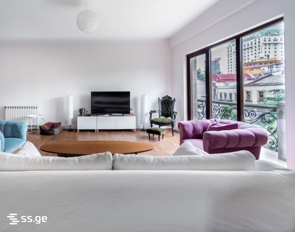 K. Gamsakhurdia st. 24 - 4 rooms