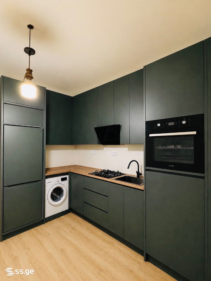 3 - 3 rooms