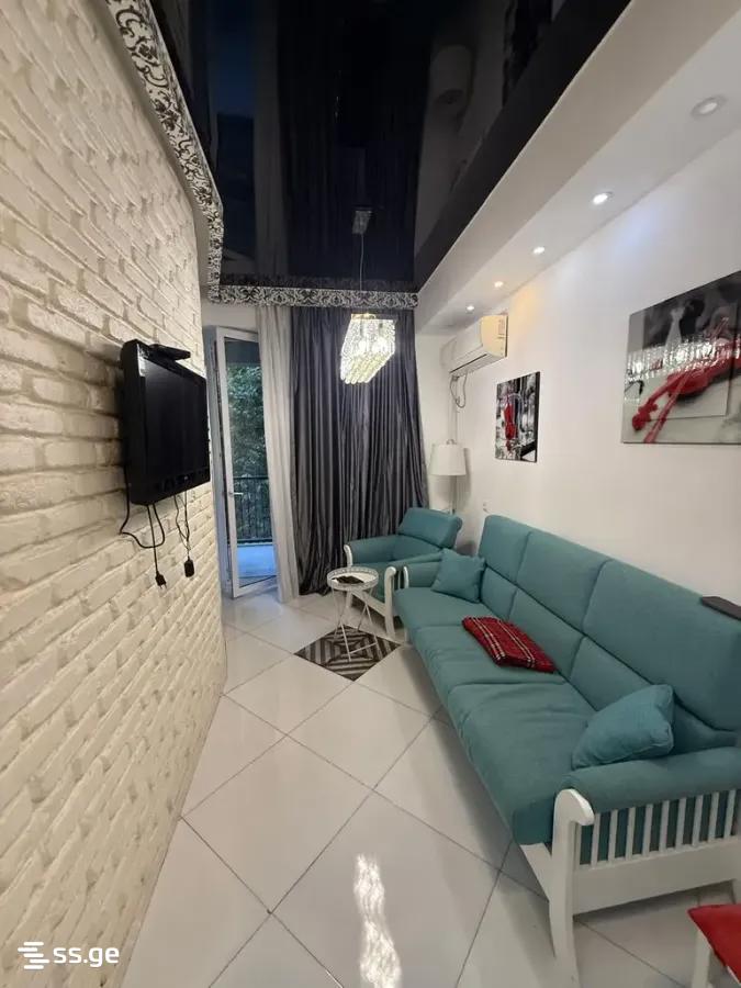 bakhtrioni st. 11ბ - 2 rooms