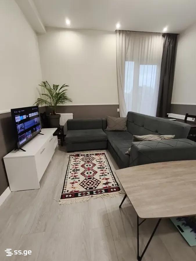 V. Topuridze st. 5 - 2 rooms