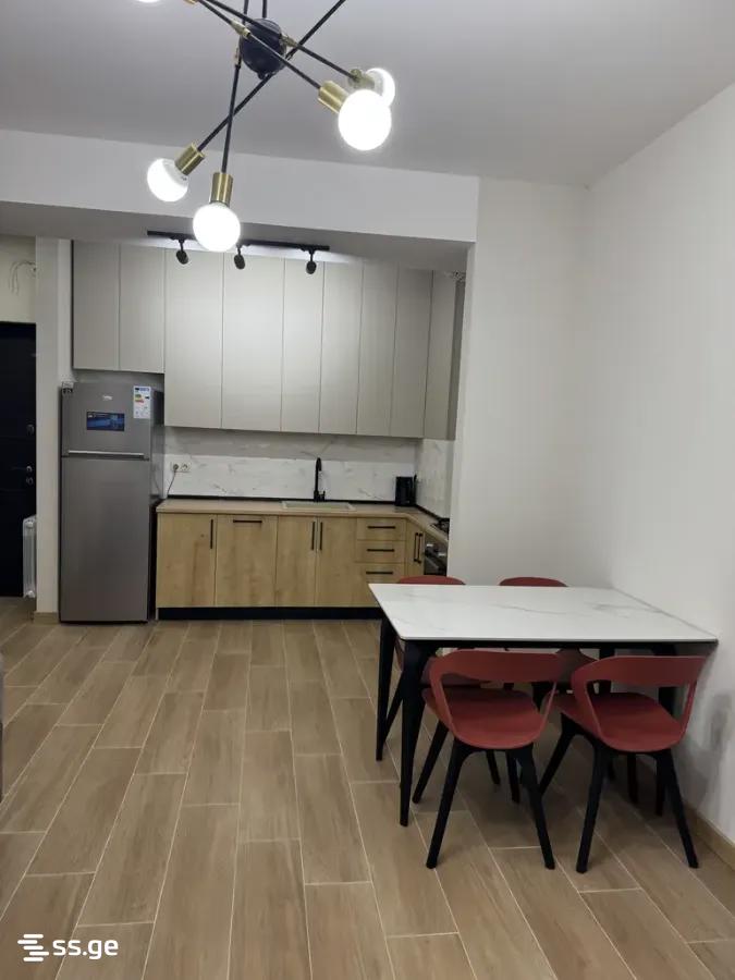 navtlugi st. 10 - 2 rooms