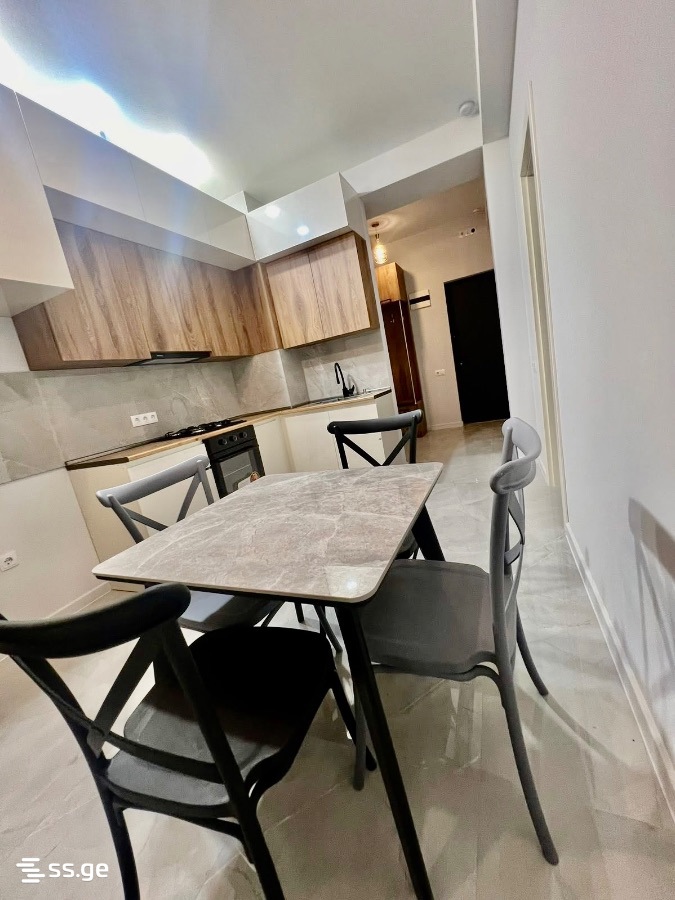Ekvtime Kheladze st. 3 - 2 rooms