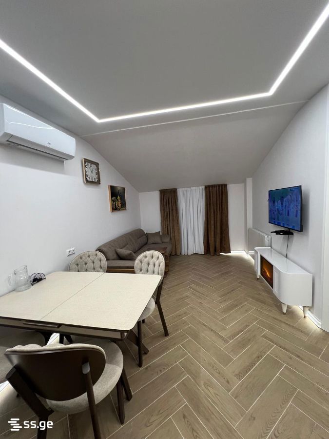 Leonidze st. 17 - 3 rooms