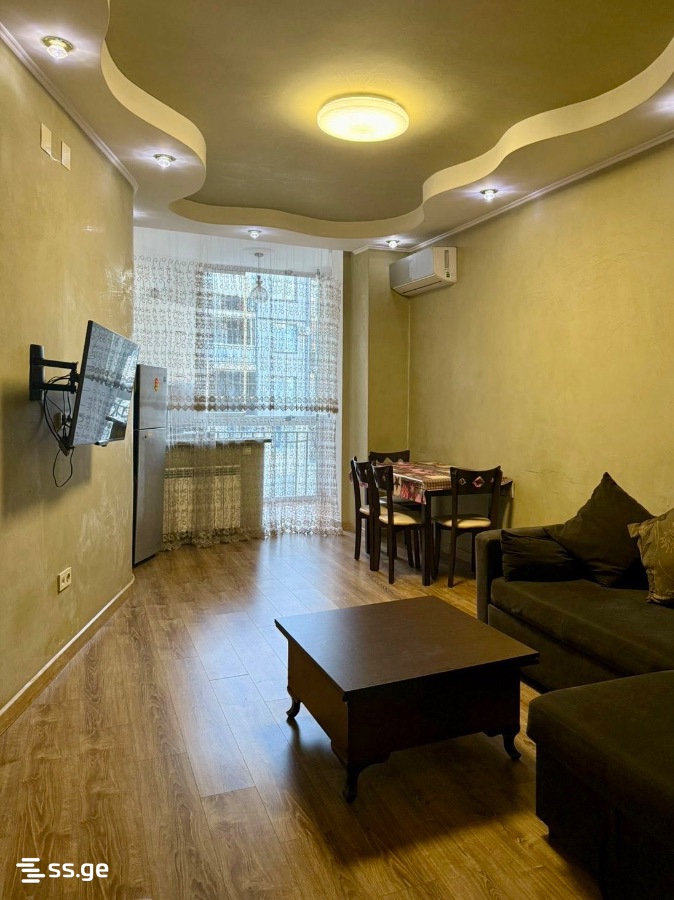 Chavchavadze st. 32ა - 3 rooms