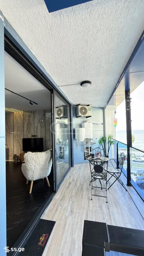 Lech and Maria Kaczynski street 5 - 2 rooms