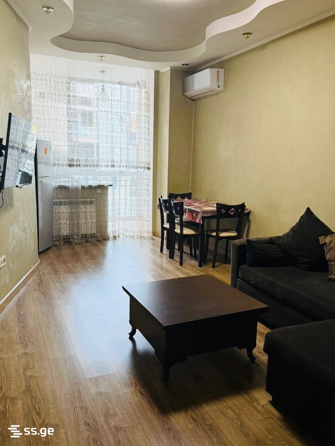Chavchavadze st. 32ა - 4 rooms