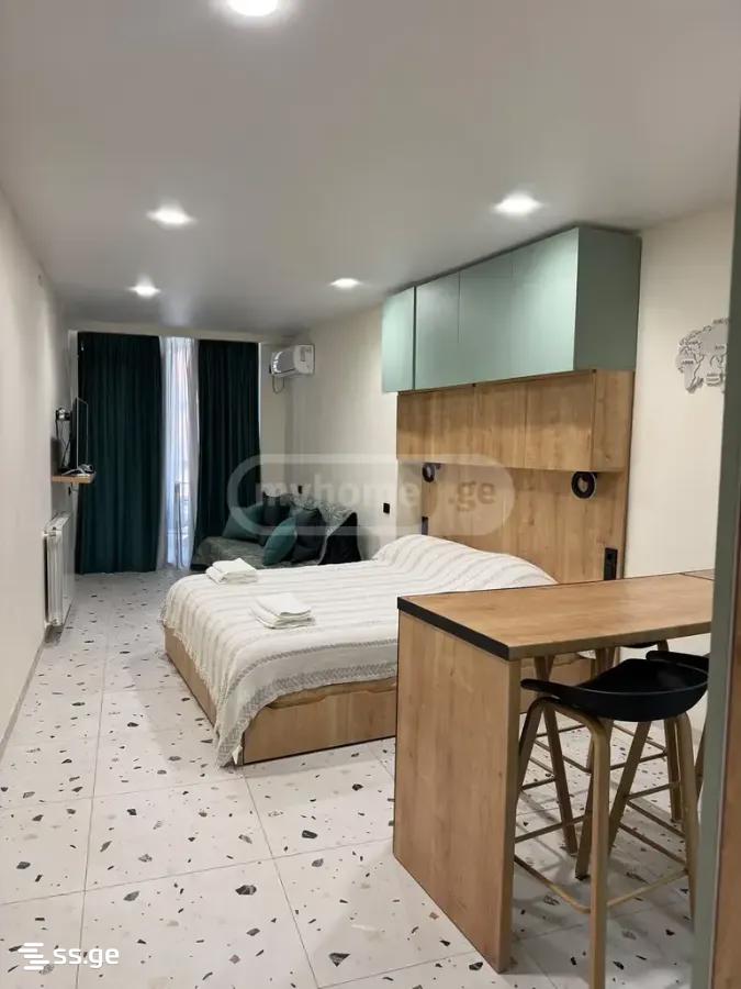 R. Nizharadze st. 0 - 1 rooms