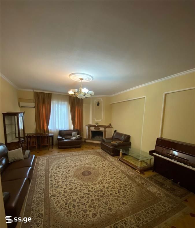 pekini st. 4 - 4 rooms