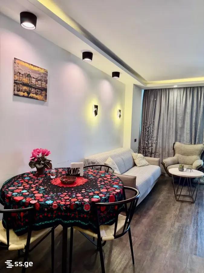 Lech and Maria Kaczynski street 8 - 2 rooms