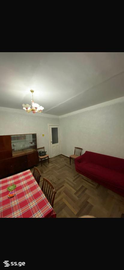 3 - 2 rooms