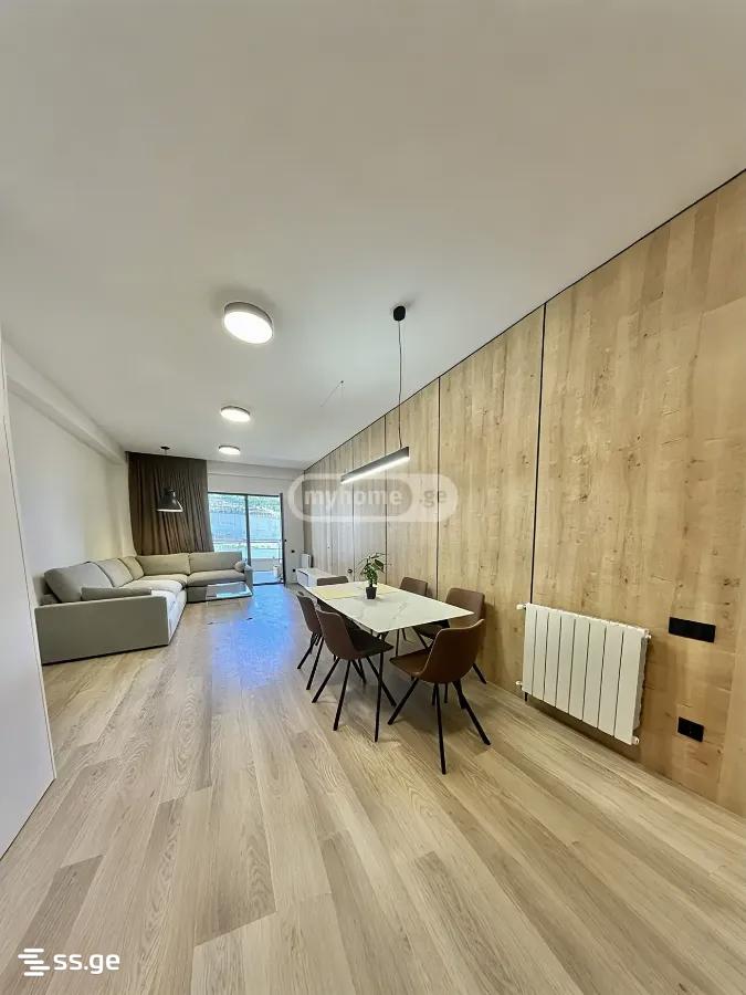 Lisi lake - 3 rooms