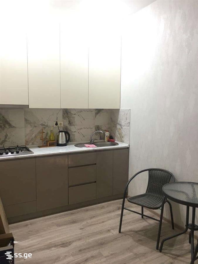 Nestan-Darejani st. 6 - 3 rooms