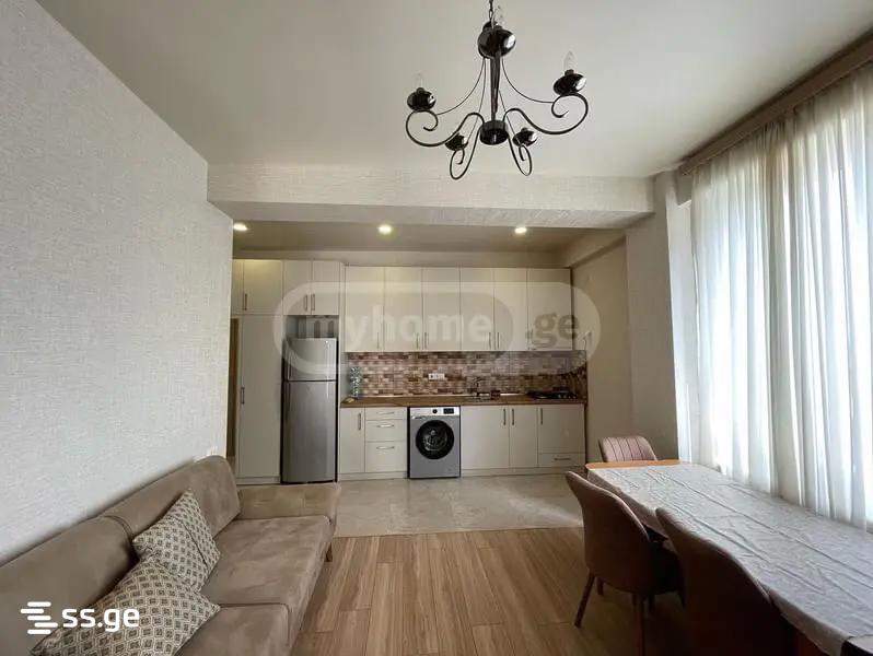 Vepkhistkaosnis st. - 3 rooms